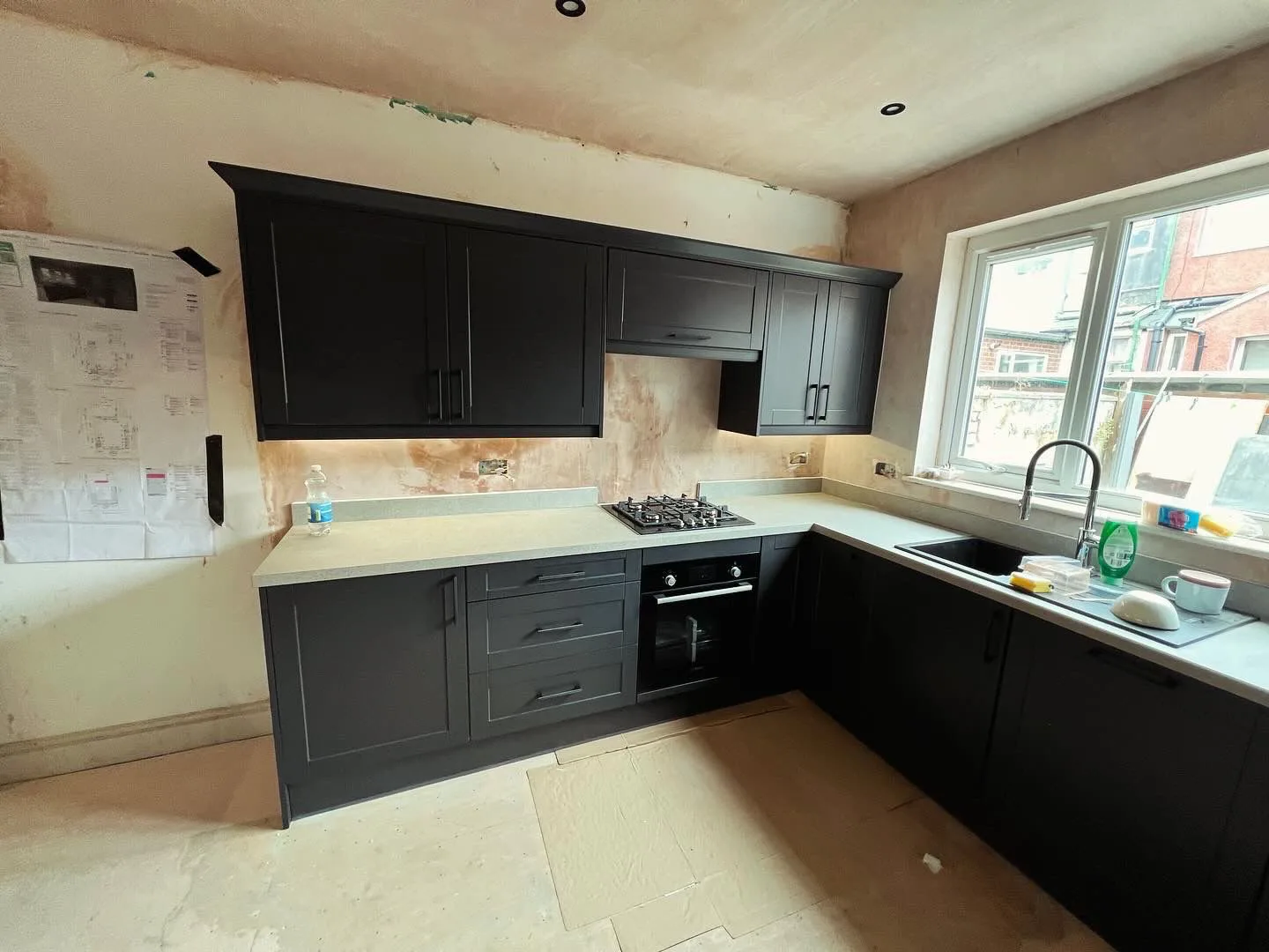 Dark grey shaker kitchen fitted by LDG Joinery LTD
